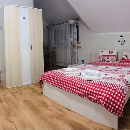 Casa Radu Jurilovca